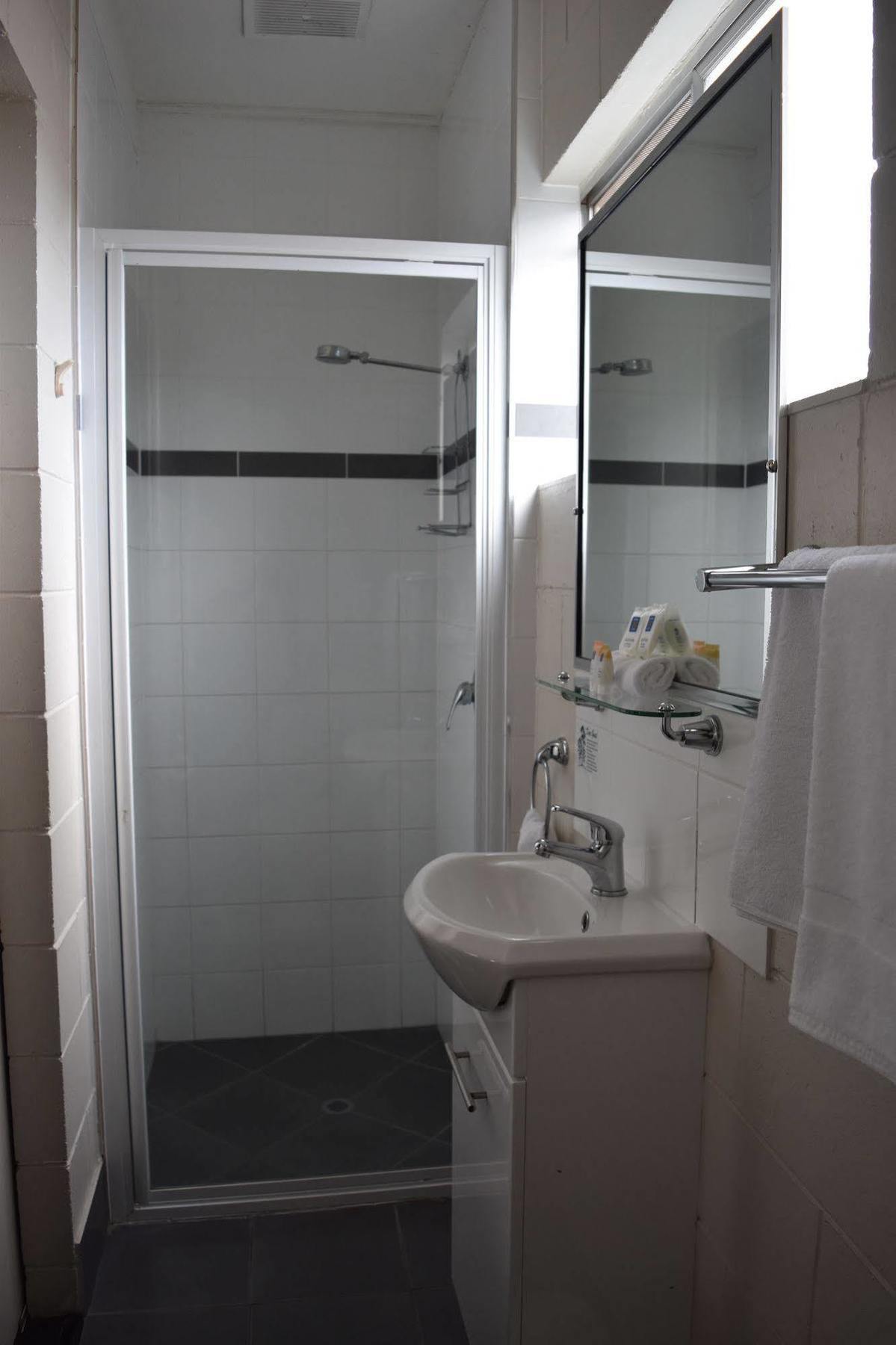 Black Diamond Motel Blackwater ภายนอก รูปภาพ